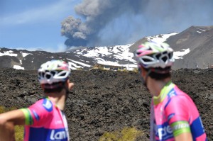 Mattia Cattaneo and Michele Scarponi during Etna Eruption